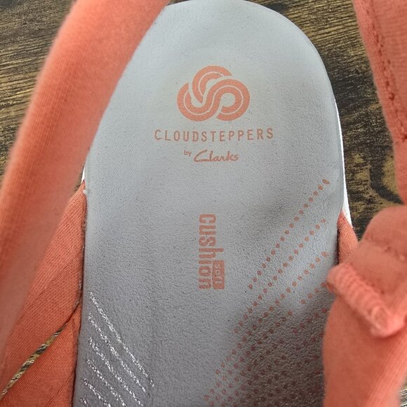 Clarks Cloudsteppers Arla Belle Sport Sandals Soft Coral Fabric Women Size 8.5 - Picture 5 of 7
